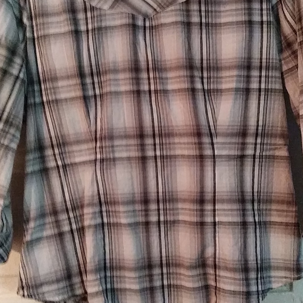 Top - Picture 3 of 4